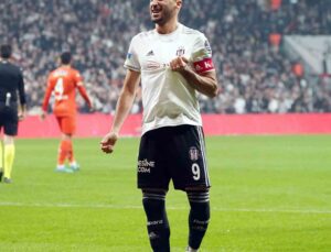 Cenk Tosun, Süper Lig’de 13. golünü attı