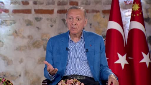 Cumhurbaşkanı Erdoğan: “LGBT’yi savunan kimseye ve hiçbir kuruma müsamaha göstermeyeceğiz”