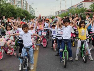 Diyarbakır’da 280 çocuk sağlık için pedal çevirdi