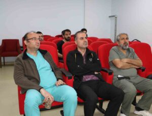 Diyarbakır’da sağlıkçıların eğitimi hastanede de devam ediyor