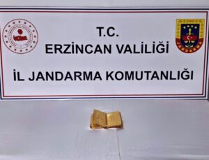 Erzincan’da altın sayfalı kitap ele geçirildi