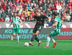 Eskişehirspor’un son iç saha maçının biletleri satışta