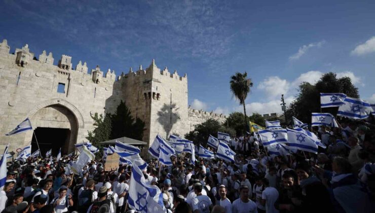 Fanatik Yahudilerden Kudüs’te ırkçı sloganlar: “Araplara ölüm, köyleri yakın”