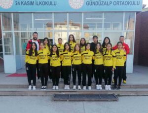 Gündüzalp Ortaokulu Türkiye Şampiyonası Grup Elemelerine katılıyor