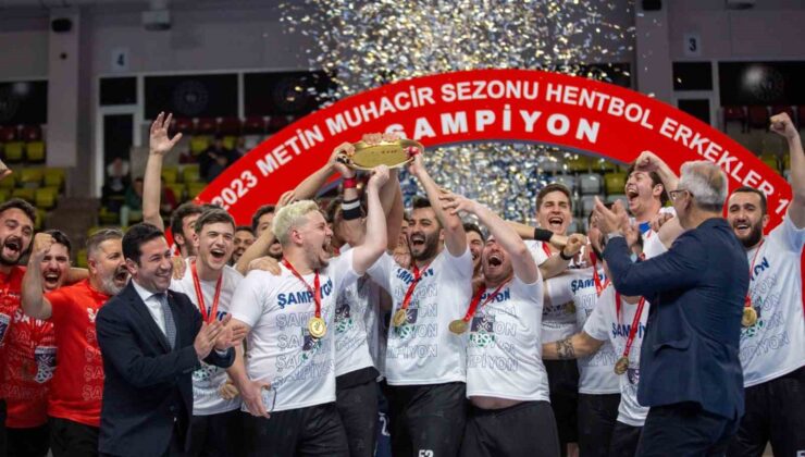 Hentbol Erkekler 1. Ligi’nde Bahçelievler Belediye Spor şampiyon oldu