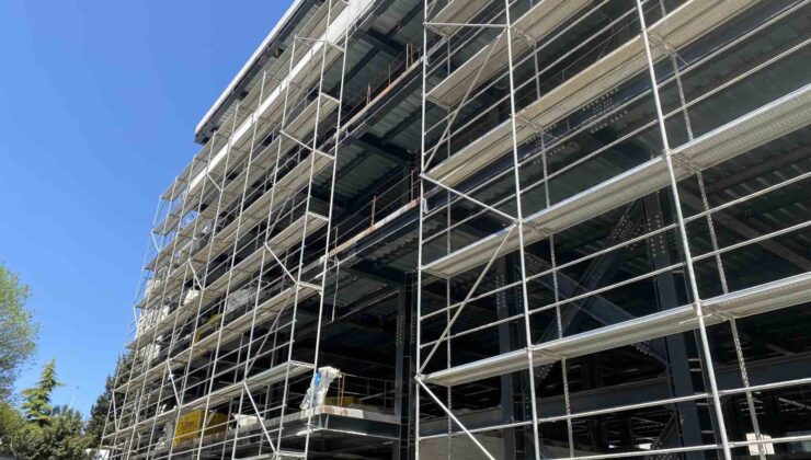 İstanbul Tıp Fakültesi depreme hazırlanıyor, yapımı tamamlanan binalar haziranda açılacak