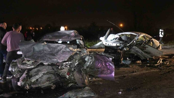 Kontrolden çıkan otomobil, karşı yönden gelen otomobile çarptı: 1 ölü, 4 yaralı