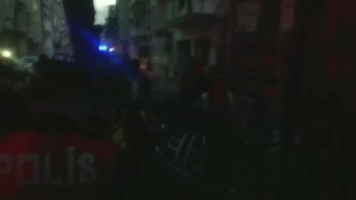 Malatya’da hasarlı bina çöktü: 1 kişi enkaz altında