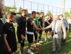 Mehmet Büyükekşi’den, Şanlıurfaspor Kulübü’ne ziyaret