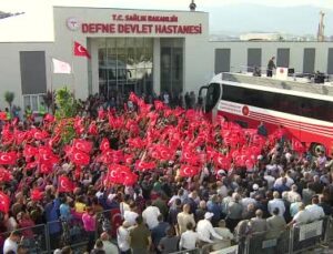 MHP Lideri Bahçeli, Defne Devlet Hastanesi’nin açılış törenine katıldı