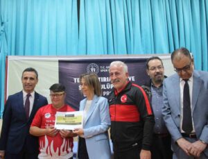 Nevşehir’de 52 spor kulübüne 1 milyon liralık yardım yapıldı