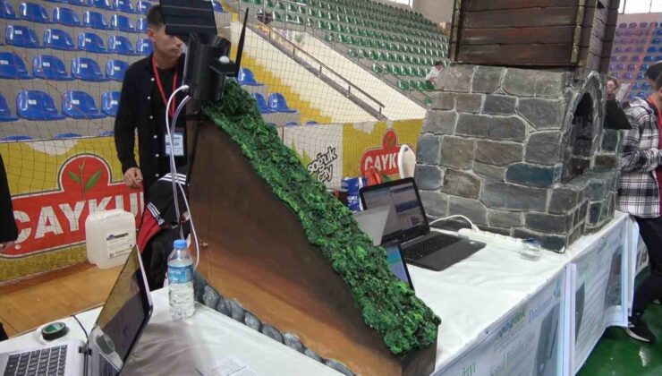 Rize’deki ROBOTEK Yarışmasında hazırlanan doğal afet projesi ilgi odağı oldu