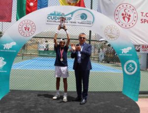 Şırnak’ta düzenlenen 2. Uluslararası Cudi Cup Tenis Turnuvası sona erdi