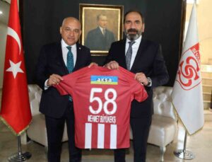 TFF Başkanı Büyükekşi: “Sivasspor bir adım önde”