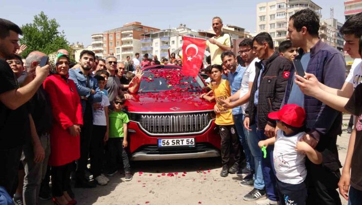 Türkiye’nin yerli otomobili Togg Siirt’te yoğun ilgiyle karşılandı