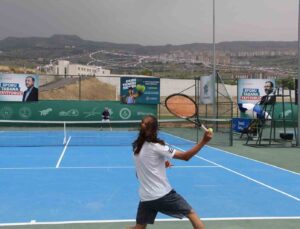 Yerli ve yabancı sporcular, Şırnak Cudi Cup Tenis Turnuvası’nı değerlendirdi