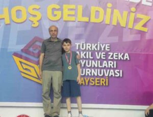 Akıl ve Zeka Oyunları Türkiye Şampiyonası birincisi Bursa’dan çıktı