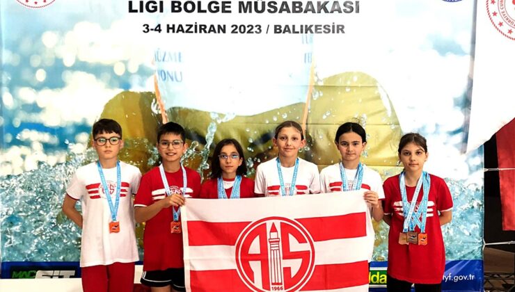 Antalyaspor’un minik kulaçları ilk ulusal yarışta kürsüye uzandı
