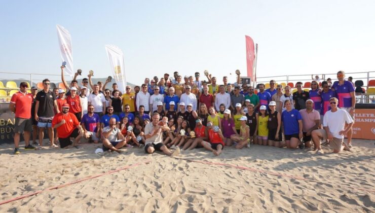 Balıkesir’de Balkan Plaj Voleybolu şampiyonası ödül töreni yapıldı