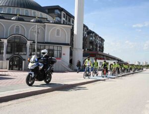 Bisiklet Şehri Konya’da öğrenciler okullarına bisikletleriyle güven ile gidiyor