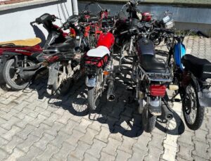 Bolvadin’de çevreye rahatsızlık veren motosikletler toplandı