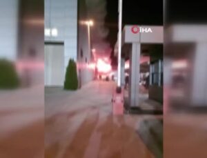 Bursa’da kauçuk fabrikasında korkutan yangın