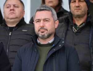 Bursaspor yönetiminden istifa ve kongre kararı
