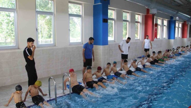 Cizre’de 12 bin çocuğa yüzme eğitimi verilecek