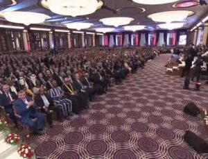 Cumhurbaşkanı Erdoğan: “Bu akşam yeni kabinemizi açıklayacağım, yeni kabinemizle Türkiye Yüzyılını nakış nakış işlemeye devam edeceğiz”