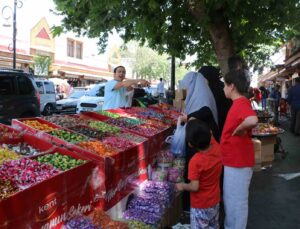 Diyarbakır’da çarşı pazarda bayram hareketliliği