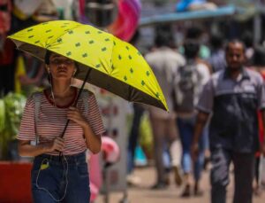 Hindistan’da aşırı sıcaklar nedeniyle can kaybı 96’ya yükseldi