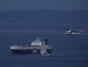 İtalya Savunma Bakanı Crosetto: “Türk gemisi kurtarıldı, kaçak göçmenler yakalandı”