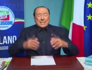 –  İtalya’nın eski başbakanı Berlusconi hayatını kaybetti