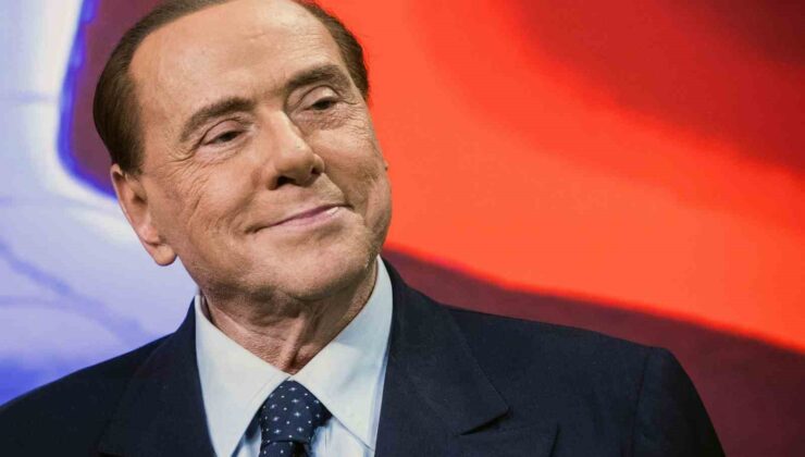 İtalya’nın eski başbakanı Berlusconi hayatını kaybetti