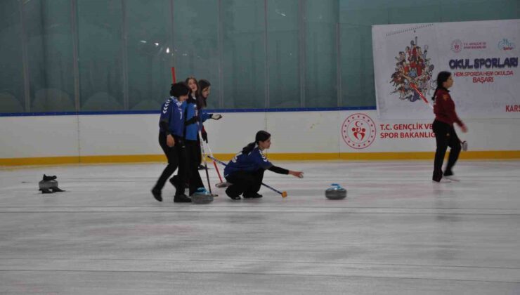 Kars’ta Curling Türkiye Şampiyonası heyecanı
