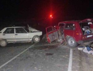 Kırklareli’de otomobil ile cip çarpıştı: 2 ölü