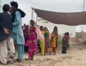 Pakistan’da Biparjoy Kasırgası nedeniyle 25 bin kişi tahliye edildi
