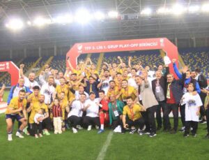 TFF 2. Lig’e yükselen Belediye Derincespor’da şampiyonluk kutlamaları yarın
