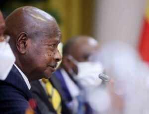 Uganda Devlet Başkanı Covid-19’a yakalandı