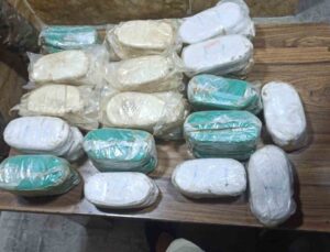 Afrin’de uyuşturucu operasyonu: 10 kilo esrar, 500 bin hap ele geçirildi