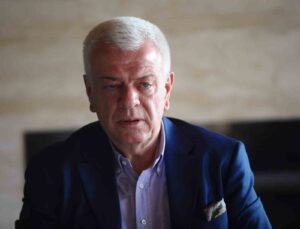Ali Ay, Bursaspor başkanlığı için açıklama yaptı