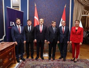 Bakan Fidan, Türk Devletleri Teşkilatı Temsilciliği’ni ziyaret etti