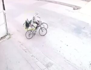 Bisikletiyle bisiklet çaldı