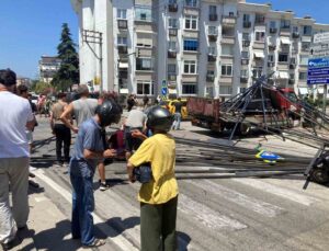 Bursa’da freni patlayan kamyon yaya ve araçları biçti: 2 yaralı