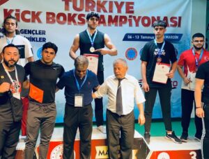 Cizreli milli sporcu Çelik, Türkiye Kick Boks Şampiyonası’nda şampiyon oldu