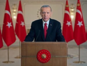Cumhurbaşkanı Erdoğan: “İsveç’te mukaddes kitabımız Kur’an-ı Kerim’e yönelik yapılan alçakça saldırı İslam düşmanlığının ulaştığı ürkütücü boyutları ortaya koyuyor”