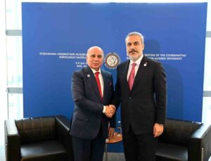 Dışişleri Bakanı Fidan, Iraklı ve Kuveytli mevkidaşları ile görüştü