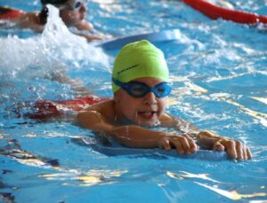 Erzincan Olimpik Yüzme Havuzu ağustos ayı kurs kayıt tarihleri belirlendi