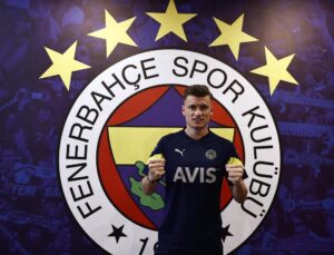 Ezgjan Alioski, Fenerbahçe’ye veda etti