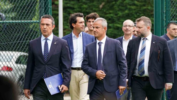 Fenerbahçe’de teknik direktör İsmail Kartal için imza töreni düzenlendi